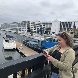 Meet your Posher, Tila